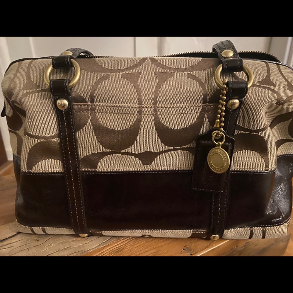 NEW Authentic Coach Signature Speedy